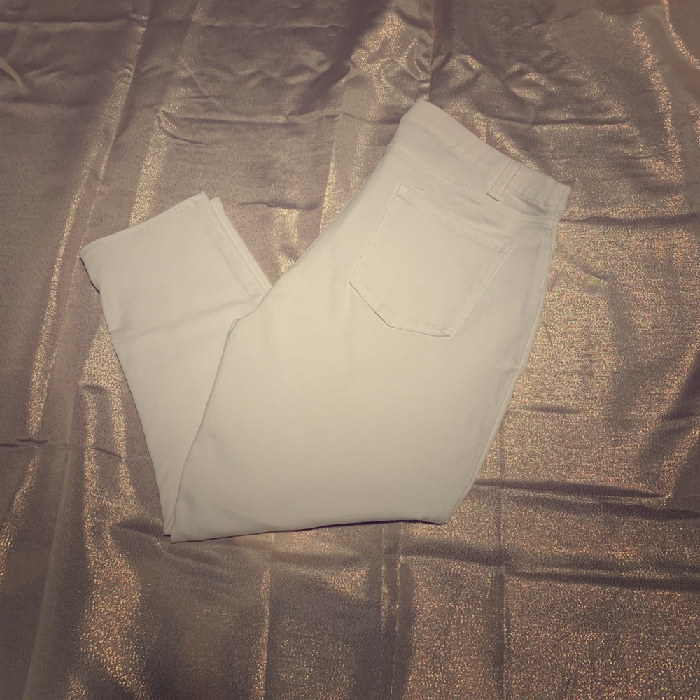White capris